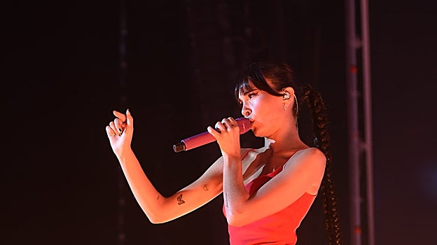 Aitana concentró en Sevilla a un público muy variado que disfrutó de su concierto