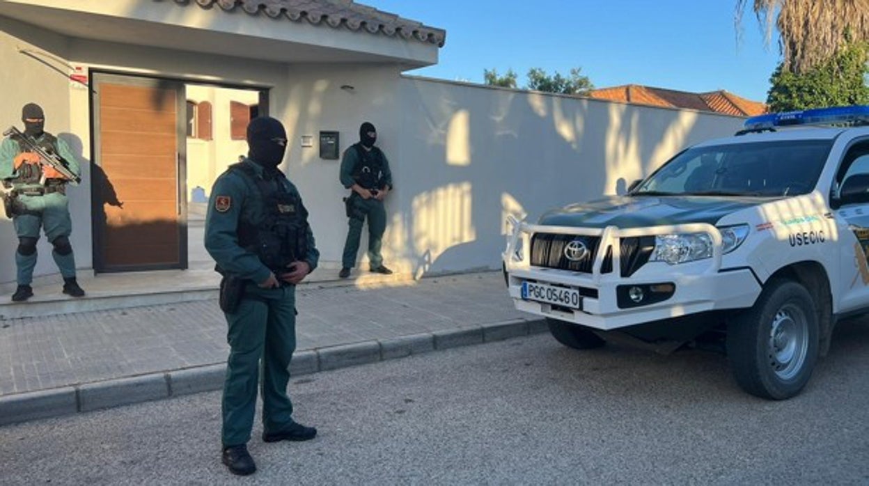 Preocupación ante la disolución de los grupos de elite de la Guardia Civil contra el narco