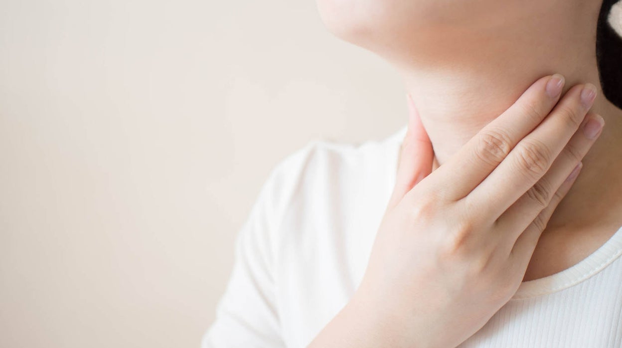 ¿Qué es el cáncer de tiroides y cuáles son sus síntomas más frecuentes?