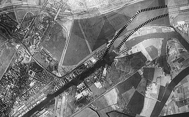 La ortofotografía aérea muestra el cauce nuevo del río Guadalquivir