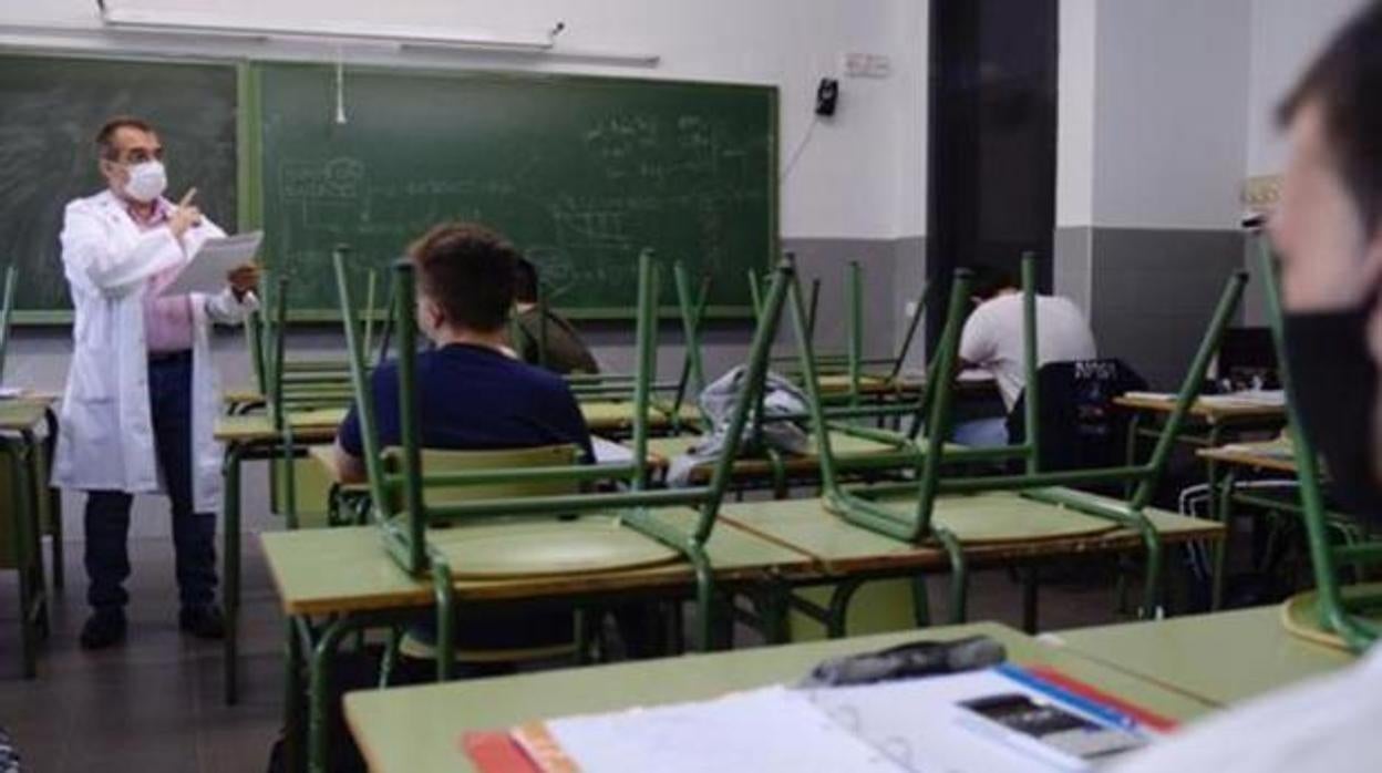 La Junta de Andalucía convoca nueve bolsas de trabajo para profesores de las Escuelas Oficiales de Idiomas