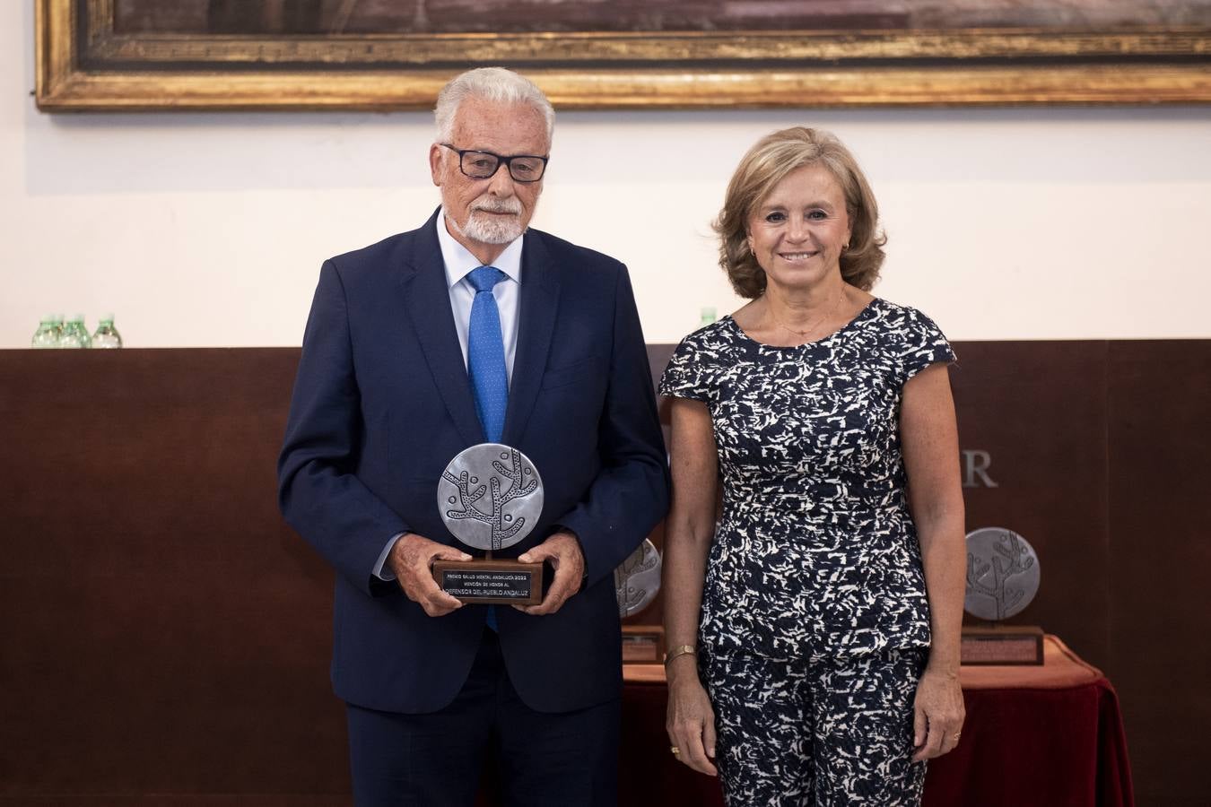 El Defensor del Pueblo Andaluz, Jesis Maeztu, recibió una mención especial