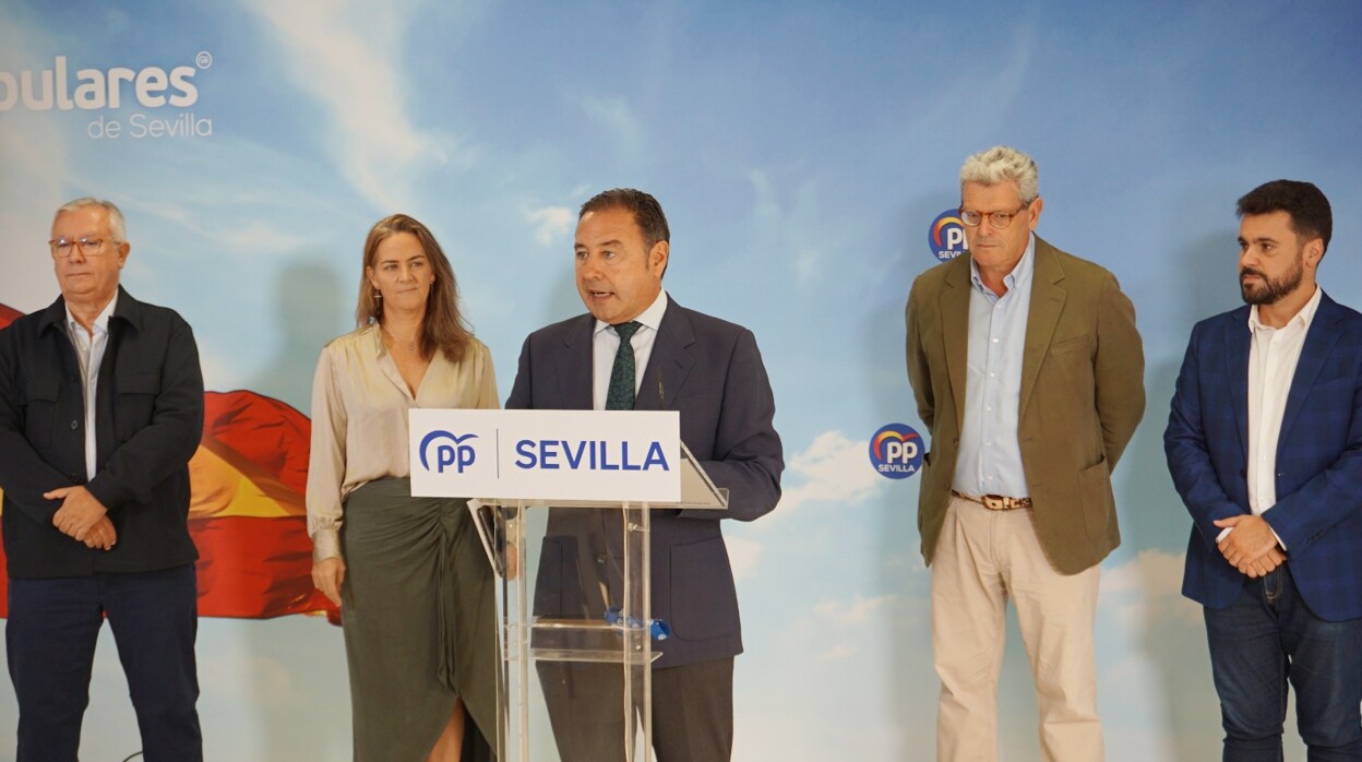El PP de Sevilla acusa al PSOE de «hipotecar» el futuro de la provincia de Sevilla