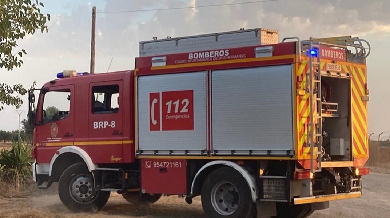 Un herido con quemaduras y un afectado por humo en incendios de viviendas de Dos Hermanas y Lebrija