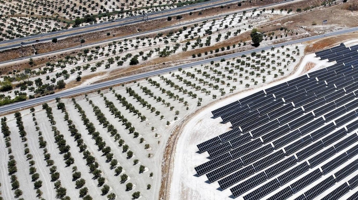 La noruega Statkraft compra la energía de la planta fotovoltaica de Aquila Capital en Jaén