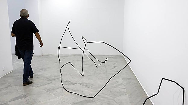 La guerra, la globalización y el cambio climático, bajo la aguda mirada de Cristina Lucas