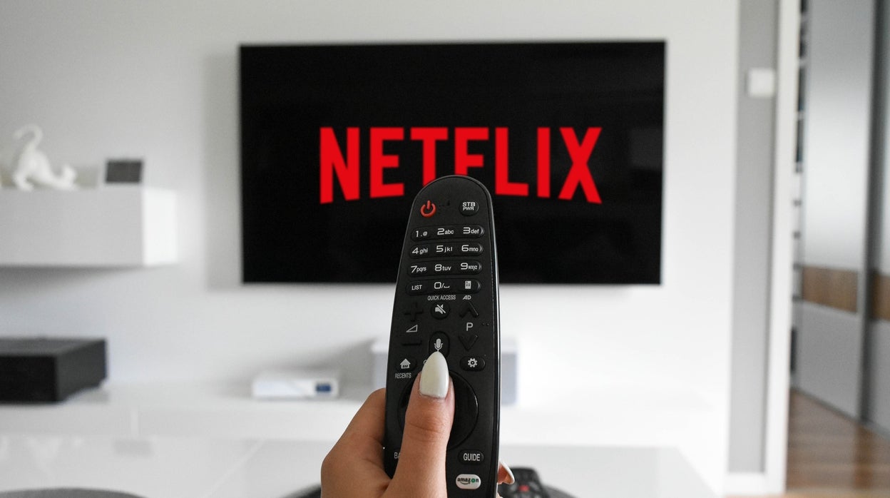 Netflix anuncia el fin de las cuentas compartidas sin coste adicional