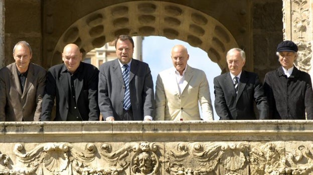 Vázquez Consuegra, Nouvel, Monteseirín, Foster, Iraclis e Isozaki