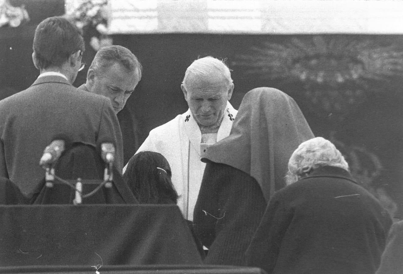 Visita del Papa Juan Pablo II a Sevilla en 1982