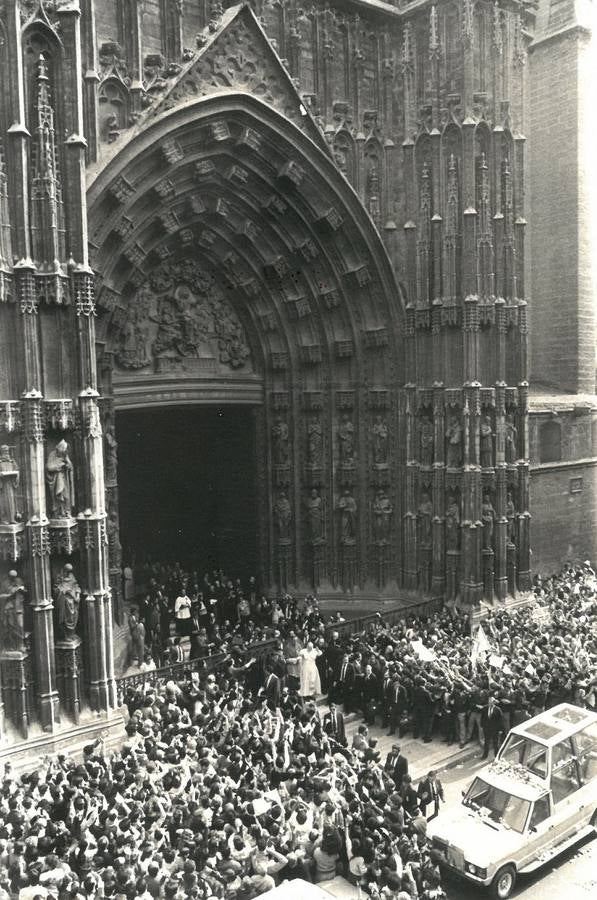 Visita del Papa Juan Pablo II a Sevilla en 1982