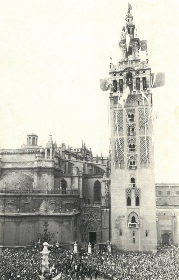 Visita del Papa Juan Pablo II a Sevilla en 1982