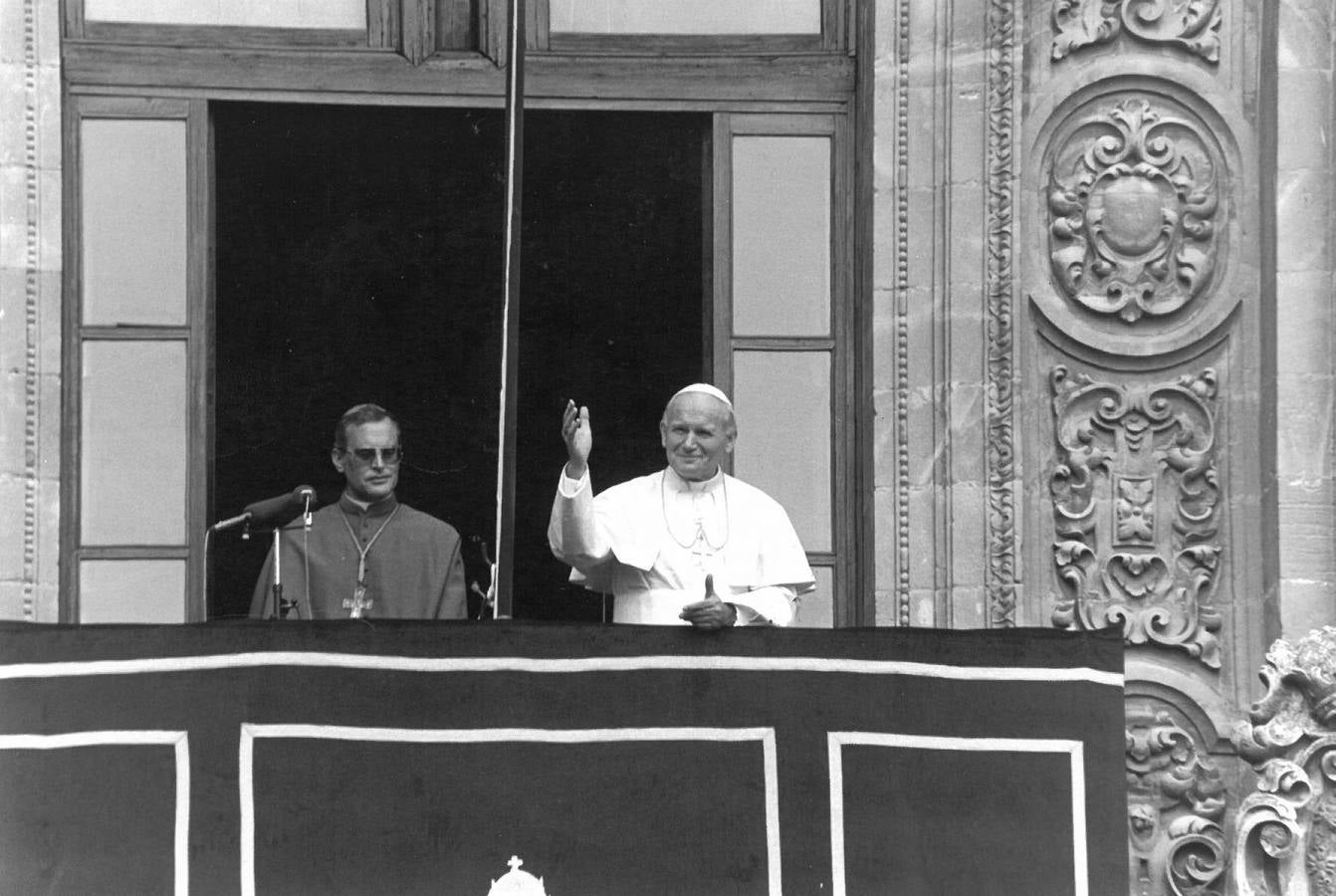 Visita del Papa Juan Pablo II a Sevilla en 1982