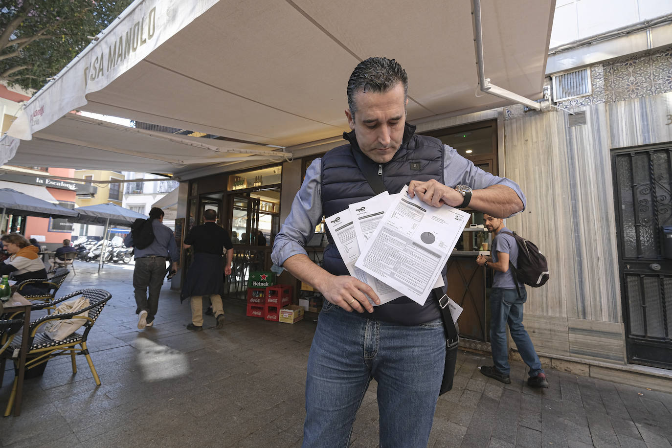 «Cuando me llegó la factura de la luz de casi 4.000 euros de la cafetería casi me caigo de espaldas»