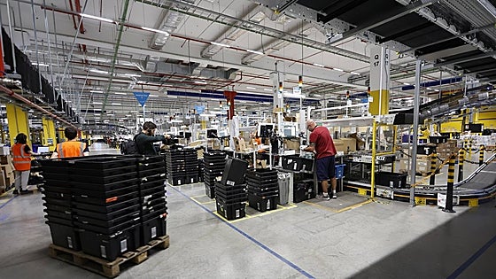 Así es la megaplanta de Amazon que da trabajo a 1.500 personas en Sevilla
