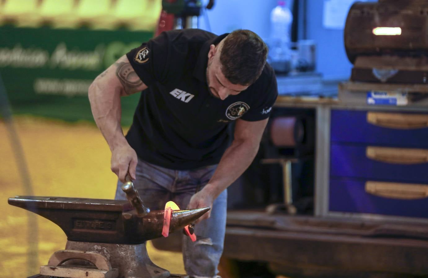 La muestra recibió este sábado mucho público, que disfrutó de la belleza de los caballos de pura raza española 