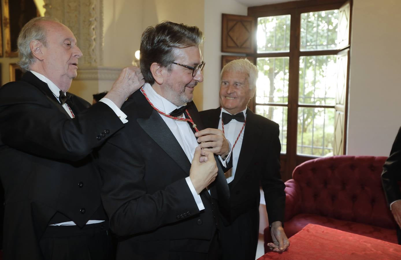 Ingreso de Ignacio Camacho en la Real Academia de Buenas Letras de Sevilla