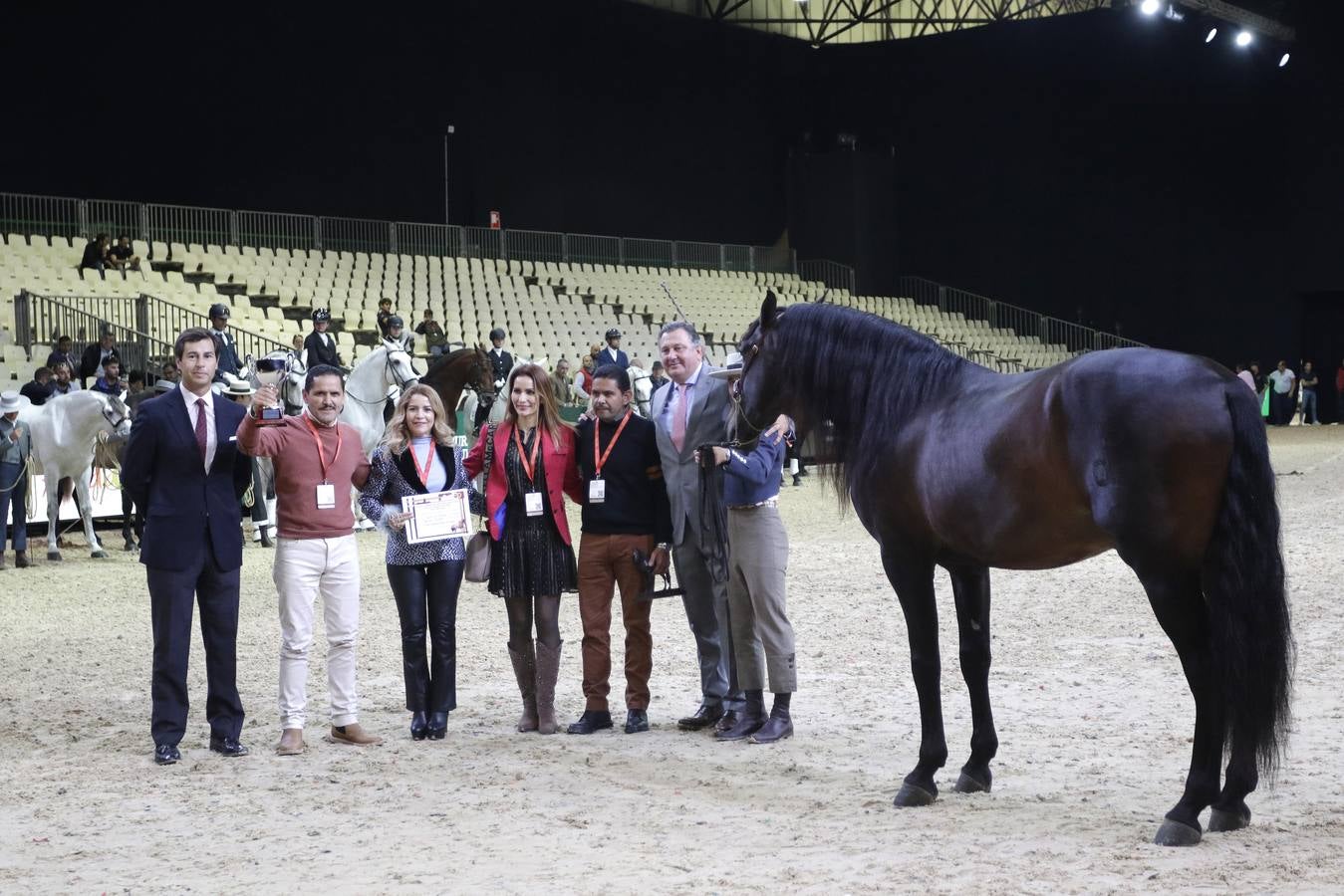 Caballistas y caballos recibieron este domingo sus premios como colofón a una gran edición de Sicab