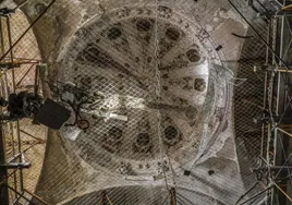 Una joya del patrimonio de Sevilla se cae abandonada en pleno Centro de la ciudad