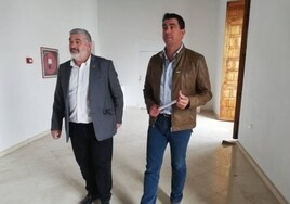 El PSOE elige a sus candidatos de Écija y Los Palacios para las próximas municipales