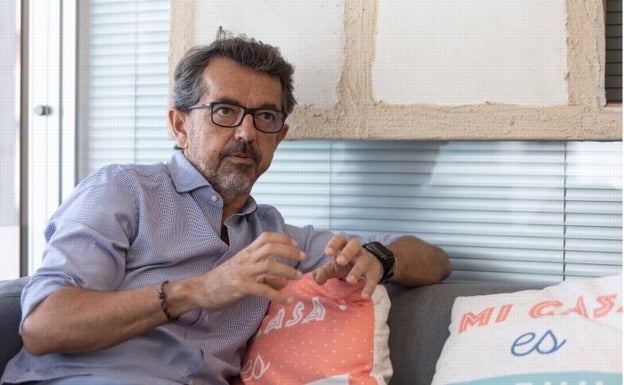 Pablo Carrasco, CEO de Proamagna, durante la entrevista con ABC