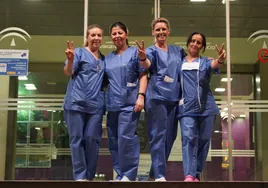 Las enfermeras de Sevilla denuncian su precariedad laboral y piden más inversión a la Junta para que no haya más fugas