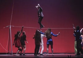 'Circo de Sur a Sur' le pone el broche de oro a 2022 en el teatro Lope de Vega de Sevilla