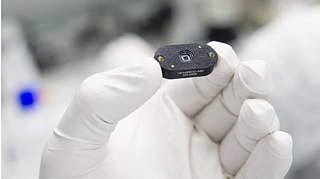 Sensor solar diseñado por Solar MEMS en su factoría de Aerópolis de La Rinconada