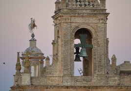 La Veleta de la iglesia de Santiago, el pararrayos más curioso de Utrera