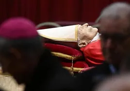 La Catedral de Sevilla acoge una misa en memoria de Benedicto XVI este martes 10 de enero