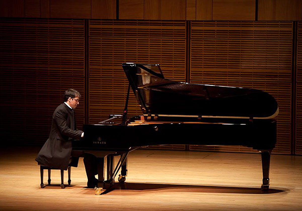 Marouan Benabdallah actúa en el Espacio Turina