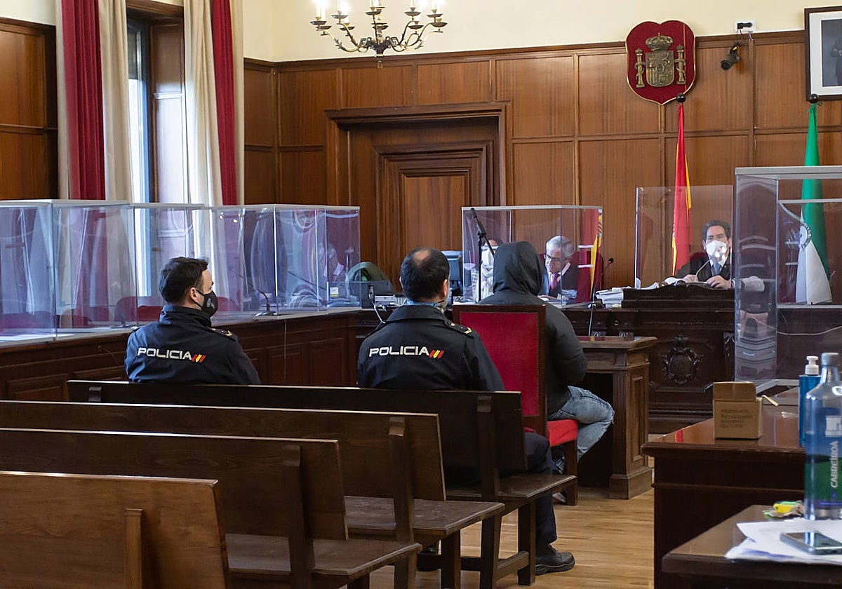 Imagen de archivo de otro juicio con jurado en la Audiencia de Sevilla por un asesinato