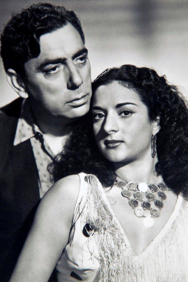 Lola Flores, genio y figura, en imágenes