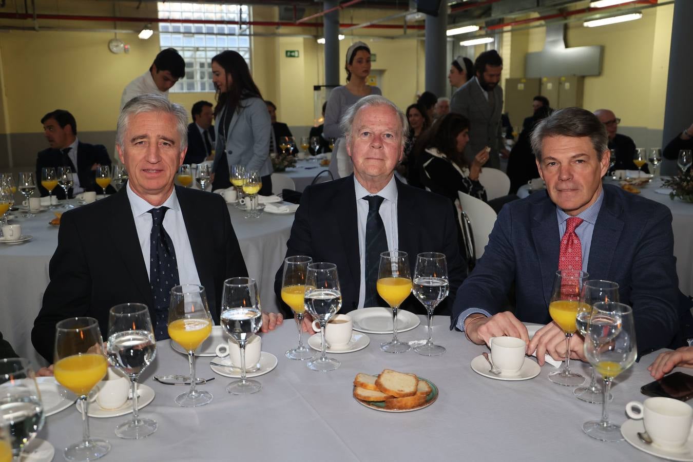 Eugenio Barroso, Eduardo Ybarra Mencos y Pedro Cruz