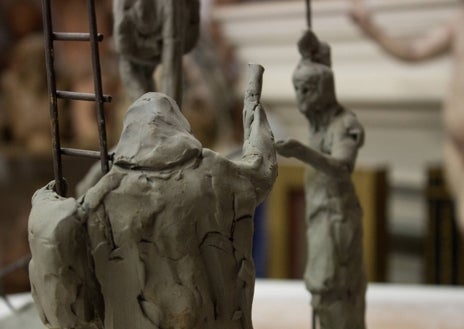Imagen secundaria 1 - Detalles del boceto de Darío Fernández Parra