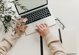 El vídeo que ha publicado Hacienda para solicitar el cheque ayuda de 200 euros tras las dudas que han surgido