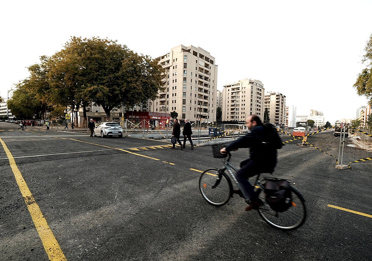 El tráfico se ve alterado en Nervión por las obras del tranvía