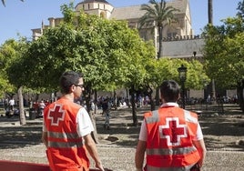 Convocadas 34 plazas de empleo para los operativos sanitarios de Semana Santa y Feria