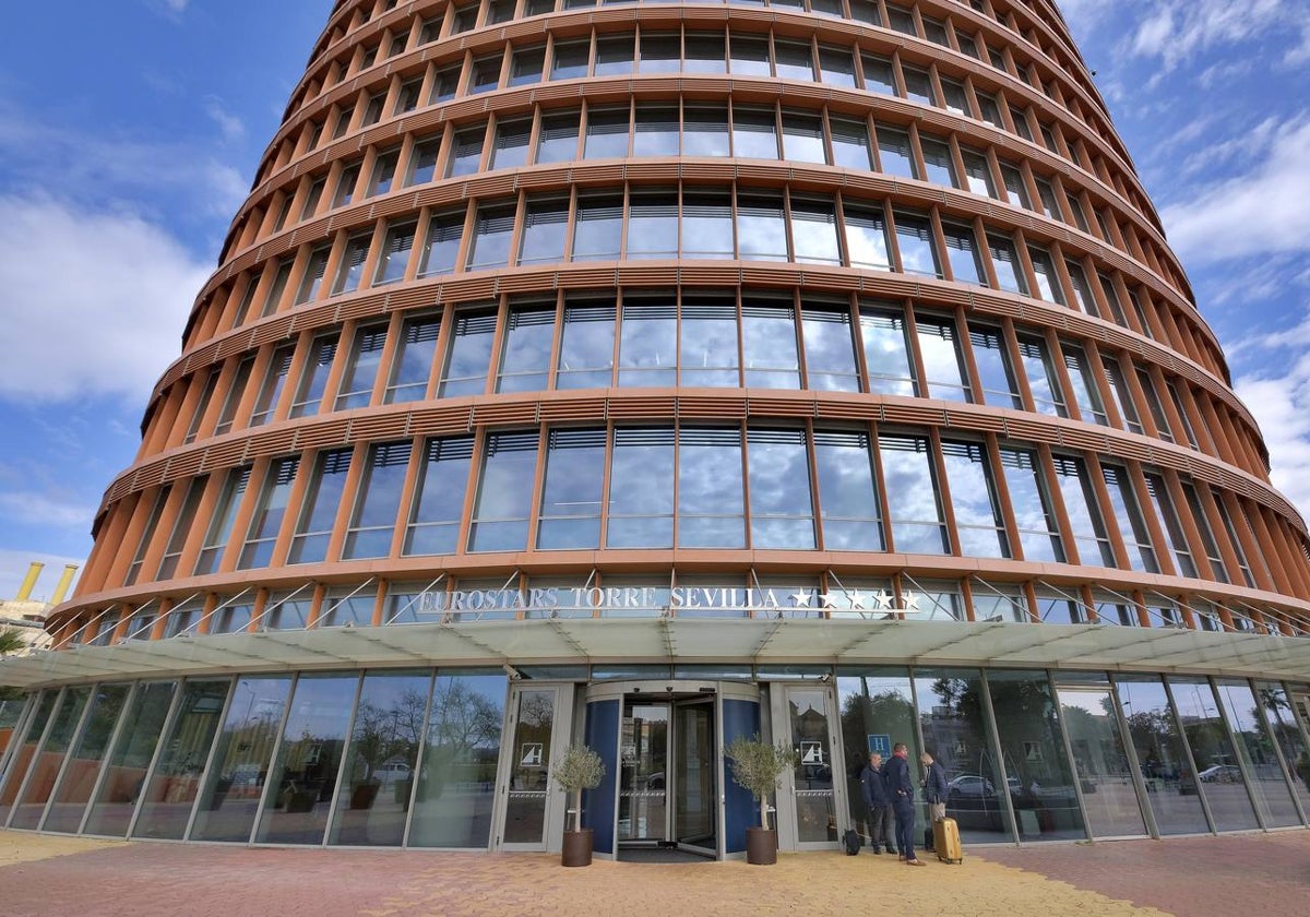 Instalaciones del hotel Eurostars Torre Sevilla en la capital andaluza