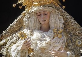 Un domingo cuaresmal en Sevilla de traslado de la Estrella y viacrucis del Yacente