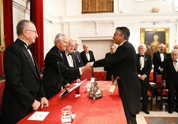 La Academia de Medicina de Sevilla incorpora por primera vez a un profesional de Paliativos
