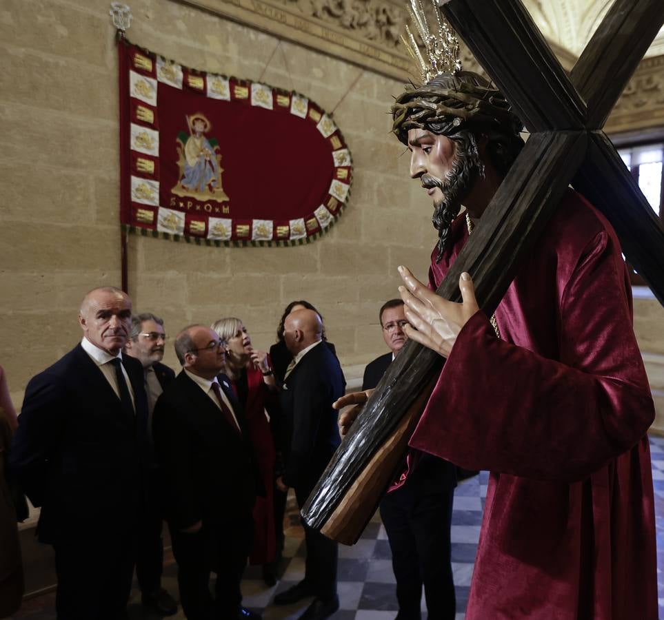 Unas 50 obras componen la exposición de arte sacro en el Ayuntamiento de Sevilla
