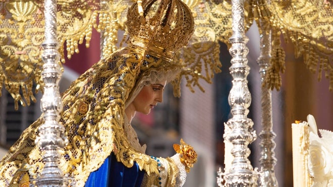 Virgen de la Aurora, de la hermandad de la Resurrección