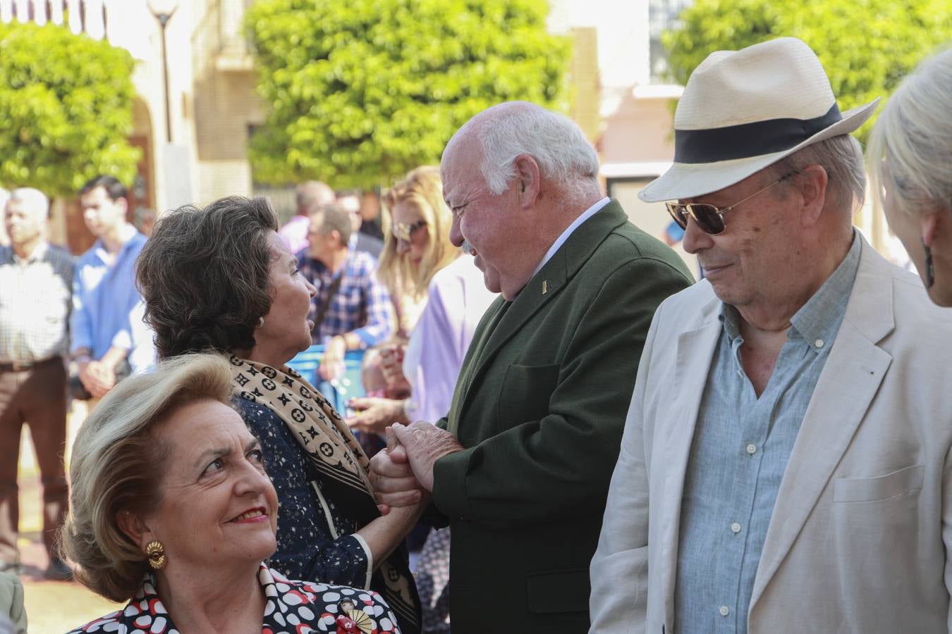 Inauguración del monumento a Curro Romero en La Algaba