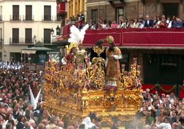 En vídeo, la entrada en la Campana del Señor del Soberano Poder de San Gonzalo el Lunes Santo de la Semana Santa de Sevilla 2023