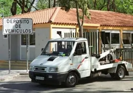 El Ayuntamiento de Sevilla reclama a la Junta «revisar» los servicios mínimos de la grúa: «No garantizan la seguridad»