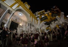 Retransmisión en directo del recorrido de los Armaos de la Macarena en la tarde de este Jueves Santo en Sevilla