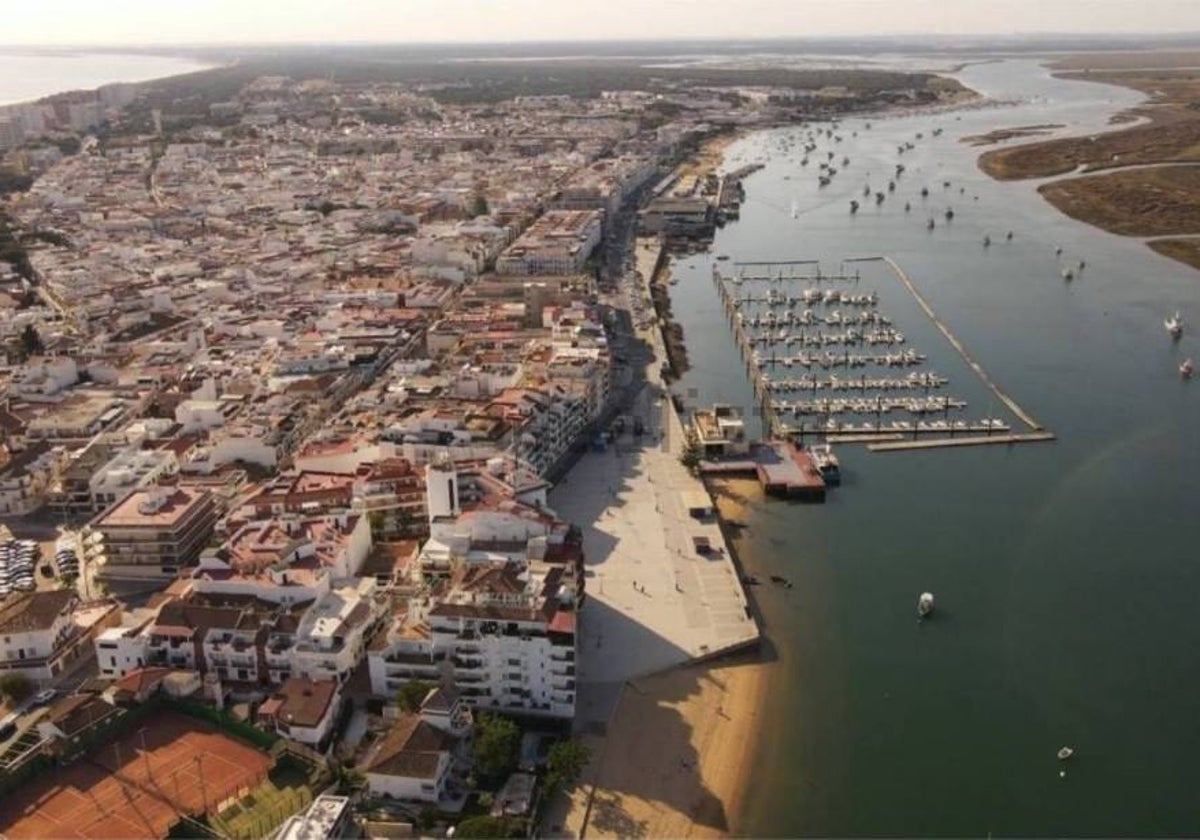 Punta Umbría, pueblo de pescadores que en verano acoge mucho turismo