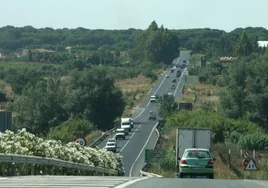 La Junta de Andalucía incumple los plazos de la carretera de Almonte a Matalascañas