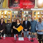 Publican el libro 'Sevilla. Artesanía y diseño', una apuesta por la modernización del sector