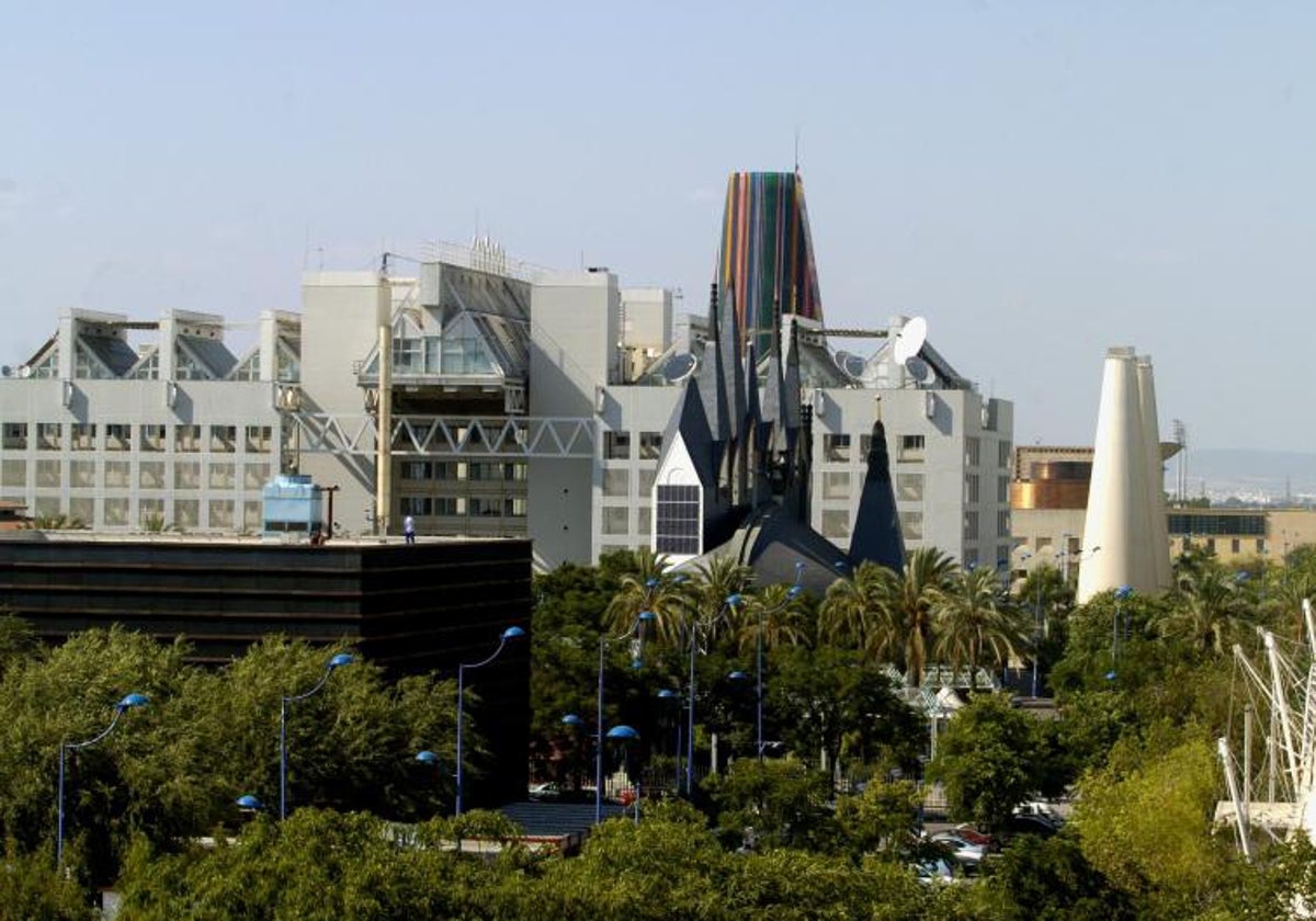 Imagen panorámica del pabellón de Hungría y del de la Unión Europea